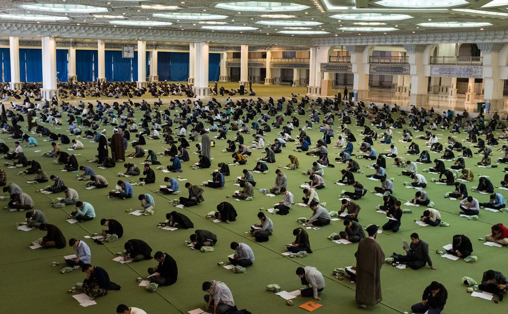 آزمون پذيرش داوطلبان ورود به حوزه علميه استان تهران برگزار شد