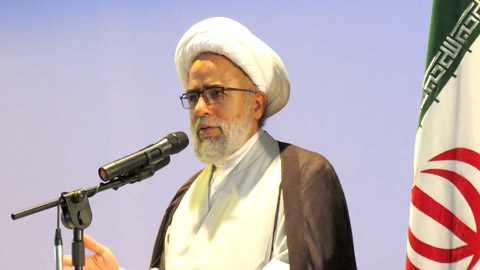 حوزه‌های علمیه باید انقلابی بمانند- نظام آموزشی حوزه مترقی‌ترین نظام آموزشی دنیاست- مردم با وقف های جدید به یاری حوزه بشتابند