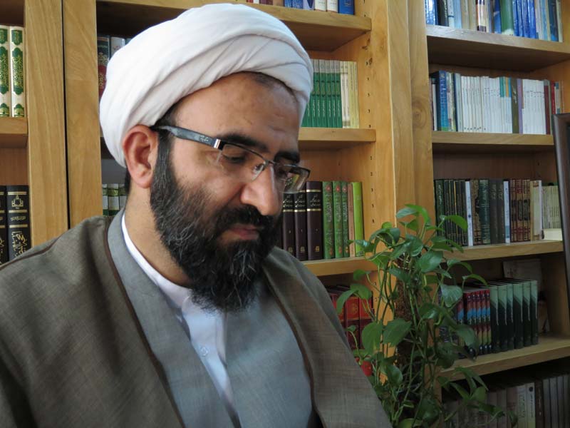 حادثه تلخ مدرسه غرب تهران را به پای فرهنگیان متعهد ننویسیم/ سند ۲۰۳۰ ویروس آلوده کننده است