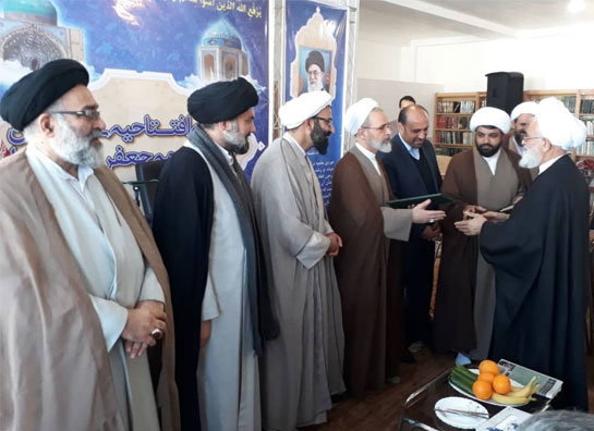 با حضور مدیر حوزه های علمیه کشور؛ فاز اول ساختمان حوزه علمیه پیشوا به بهره برداری رسید