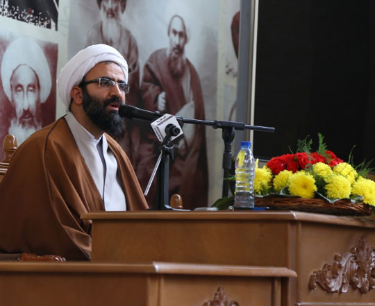 مدیر حوزه علمیه استان تهران: وحدت حوزه و دانشگاه به منزله دو بال علمی جامعه به سمت پیشرفت و تعالی است