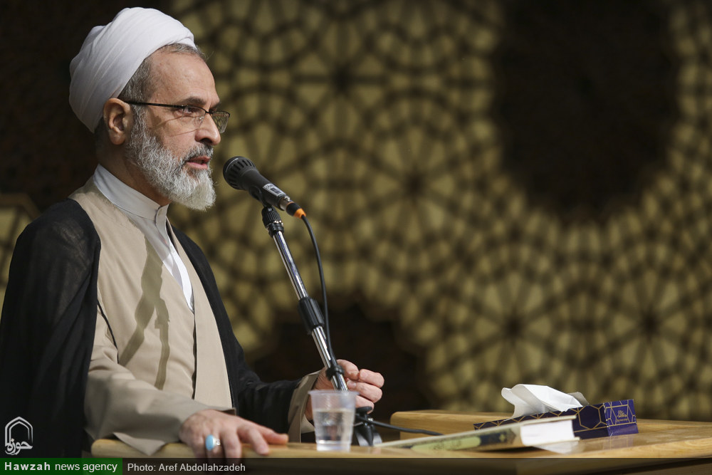 آیت الله اعرافی در جشنواره پژوهشی «میرداماد»: حوزه علمیه موتور محرک و مولد فکر و اندیشه تمدن اسلامی است/ مرزهای علوم اسلامی با تحقیق و پژوهش توسعه می یابد