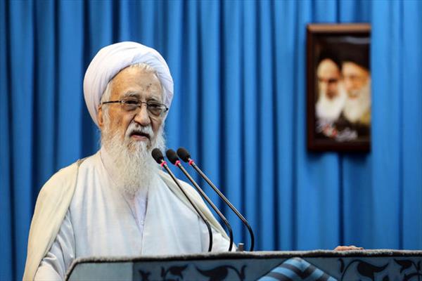 آیت الله موحدی کرمانی در نمازجمعه تهران مطرح کرد: ماجرای پیشهاد ۲۰۰میلیارد دلاری دولت های عربی به بشار اسد