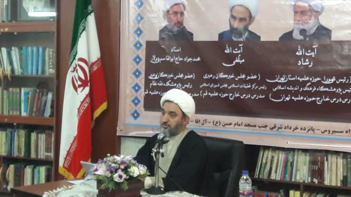 حجت الاسلام والمسلمین حاج ابوالقاسم: اقامه دین در ساحت فردی و اجتماعی نیازمند فقه جدید است