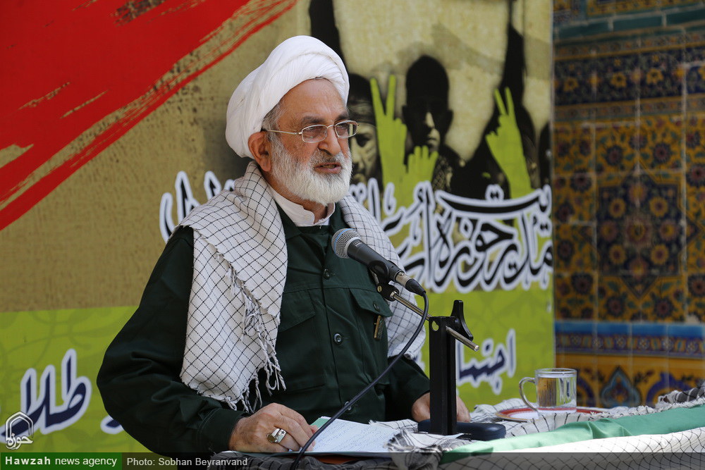 سالک در تجمع طلاب تهرانی: ۱۷۵ پایگاه تروریستی آمریکا در تیررس نیروهای سپاه است