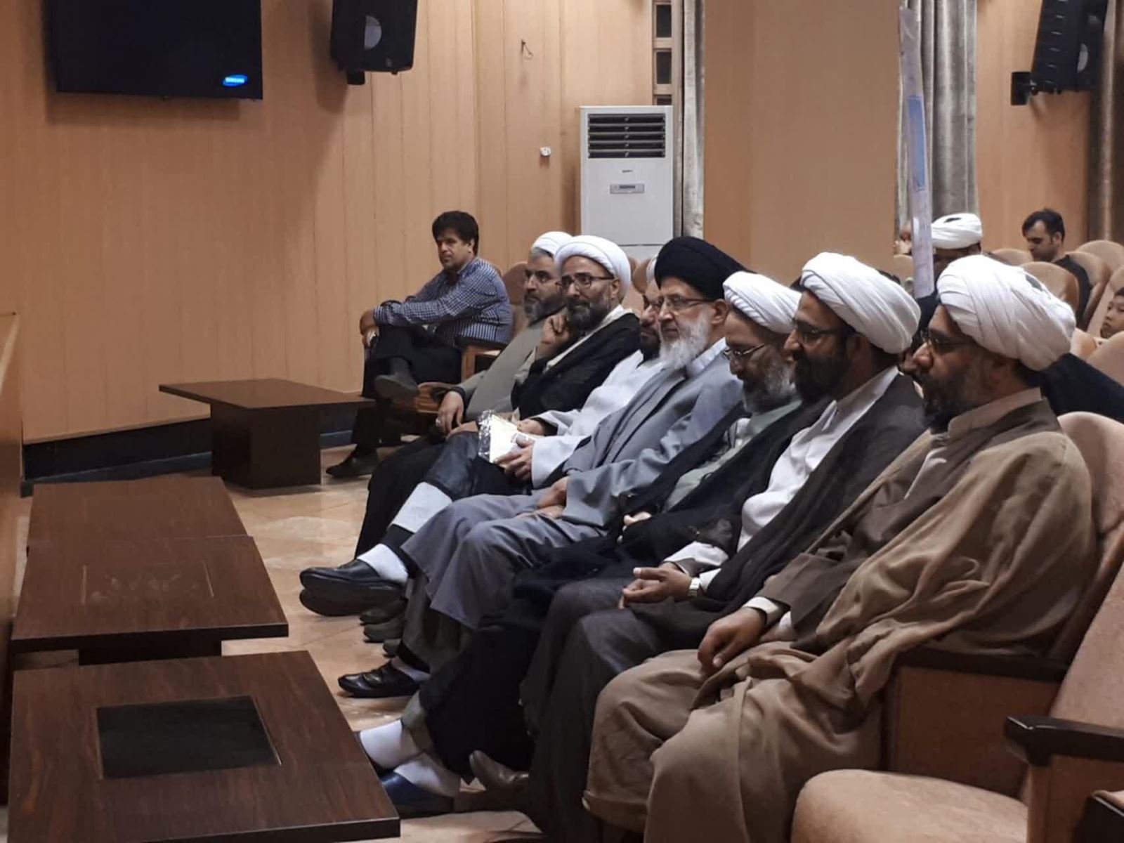 همایش ضیافت نور در تهران برگزار شد