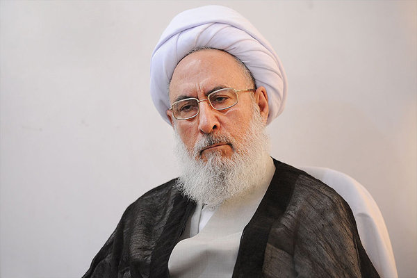 آیت الله مجتهد شبستری در گفتگو با «حوزه نیوز»: اجابت کنندگان دعوت جشن تولد ملکه انگلیس مطرود مردم اند/ دولت و دستگاه های امنیتی واکنش نشان دهند