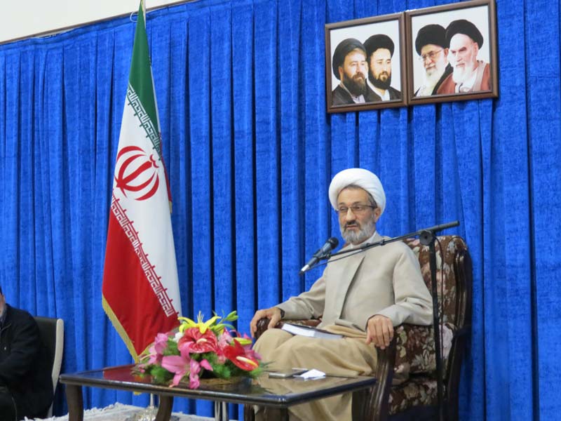 معاونت تهذیب حوزه علمیه استان تهران: ۴۰۰ نفر در دوره میثاق طلبگی حوزه تهران شرکت کردند/ دوره میثاق طلبگی، جلسه خواستگاری است!