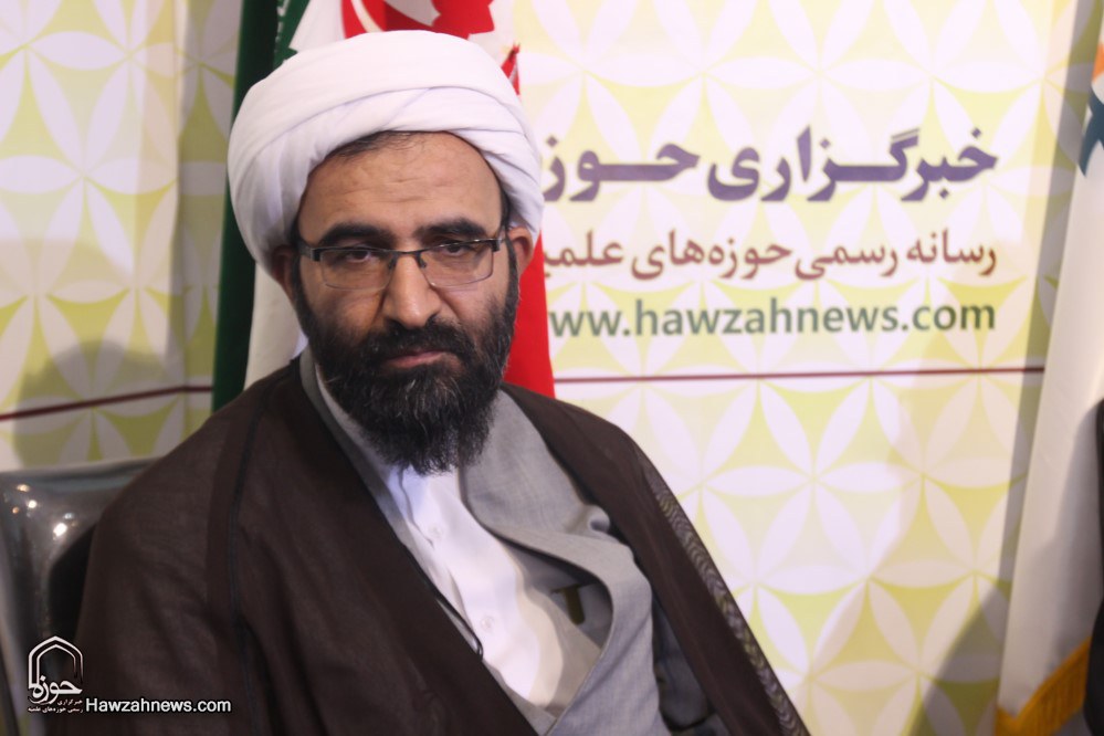 مدیر حوزه علمیه تهران: ائمه جمعه پدران معنوی و مدیران فرهنگی جامعه اند