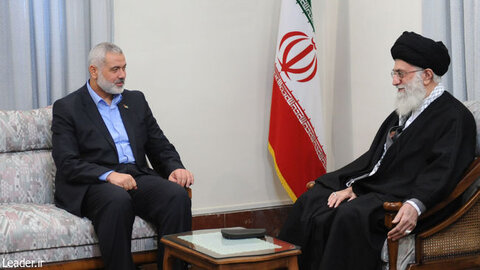 اسماعیل هنیه در نامه‌ای به رهبر انقلاب؛ سخنان صریح حضرتعالی در حمایت از مقاومت و تجهیز آن، افق های وسیعی پیش روی ما گشود