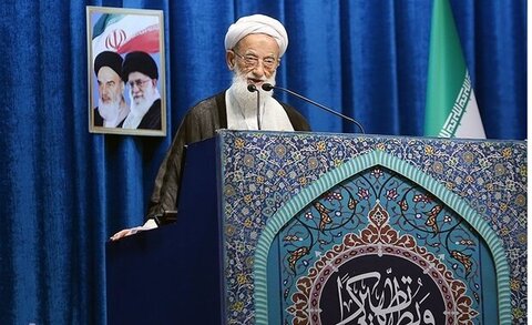 آیت الله امامی‌کاشانی در نماز جمعه تهران: مردم ایران پای صندوق‌های رأی سیلی دیگری به دشمن خواهند زد