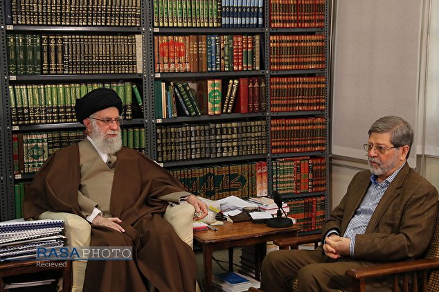 رهبر معظم انقلاب در دیدار رئیس فرهنگستان علوم پزشکی مطرح کردند؛ تشکر صمیمانه از زحمات پزشکان و پرستاران در مبارزه با کرونا/ کار بسیار با ارزش شما، موجب اجر الهی و ارتقاء ارزش جامعه پزشکی و پرستاری است