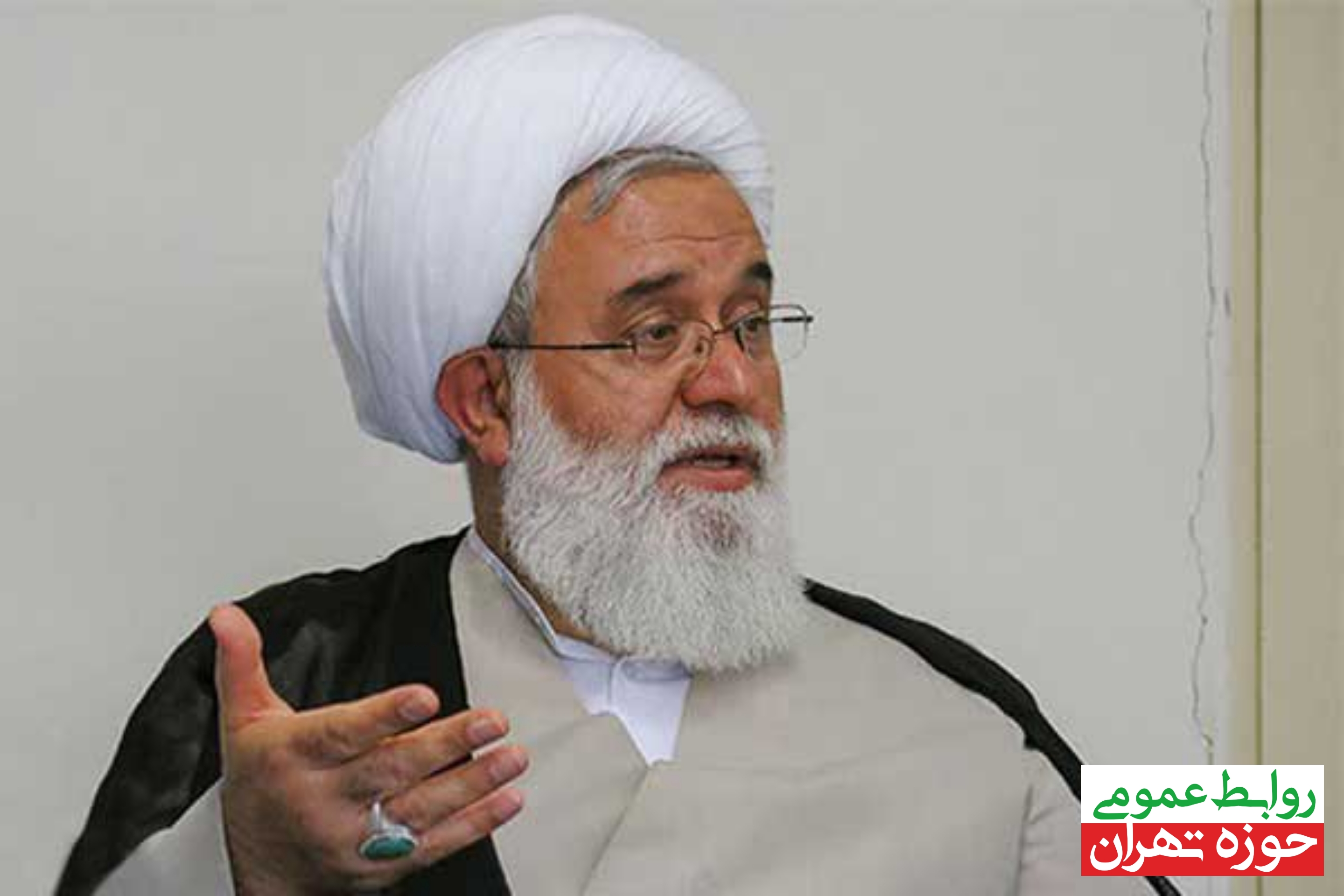 مهندسی ژنتیک تغییر در خلقت نیست/ مگر می‌شود خلقت الهی را تغییر داد