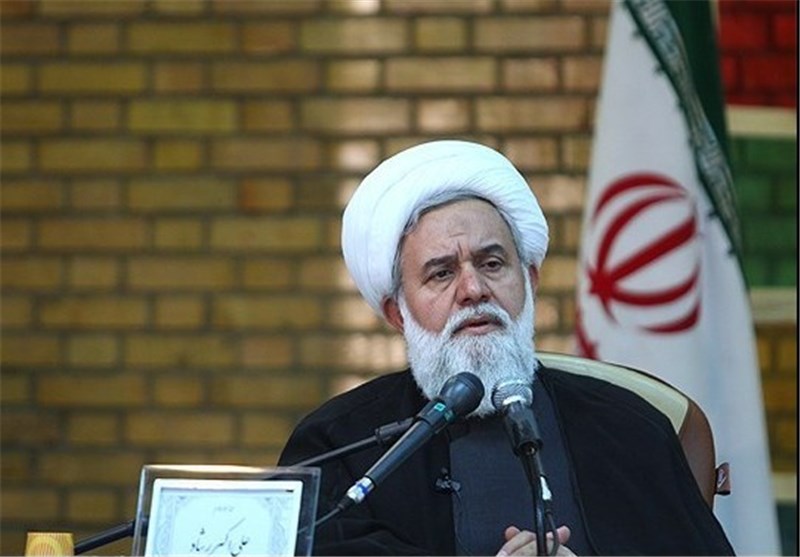 انتقاد رئیس شورای حوزه علمیه تهران از رفتار برخی کاندیداها / از چارچوب قانون و اخلاق پا را فراتر نگذارید