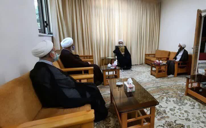 دیدار رئیس شورا و مدیران حوزه علمیه برادران و خواهران استان تهران با آیت الله العظمی جوادی آملی