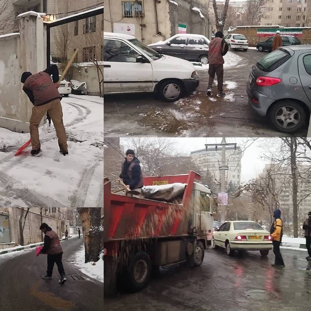 کمک رسانی طلاب مدرسه علمیه امام خمینی ره تهران