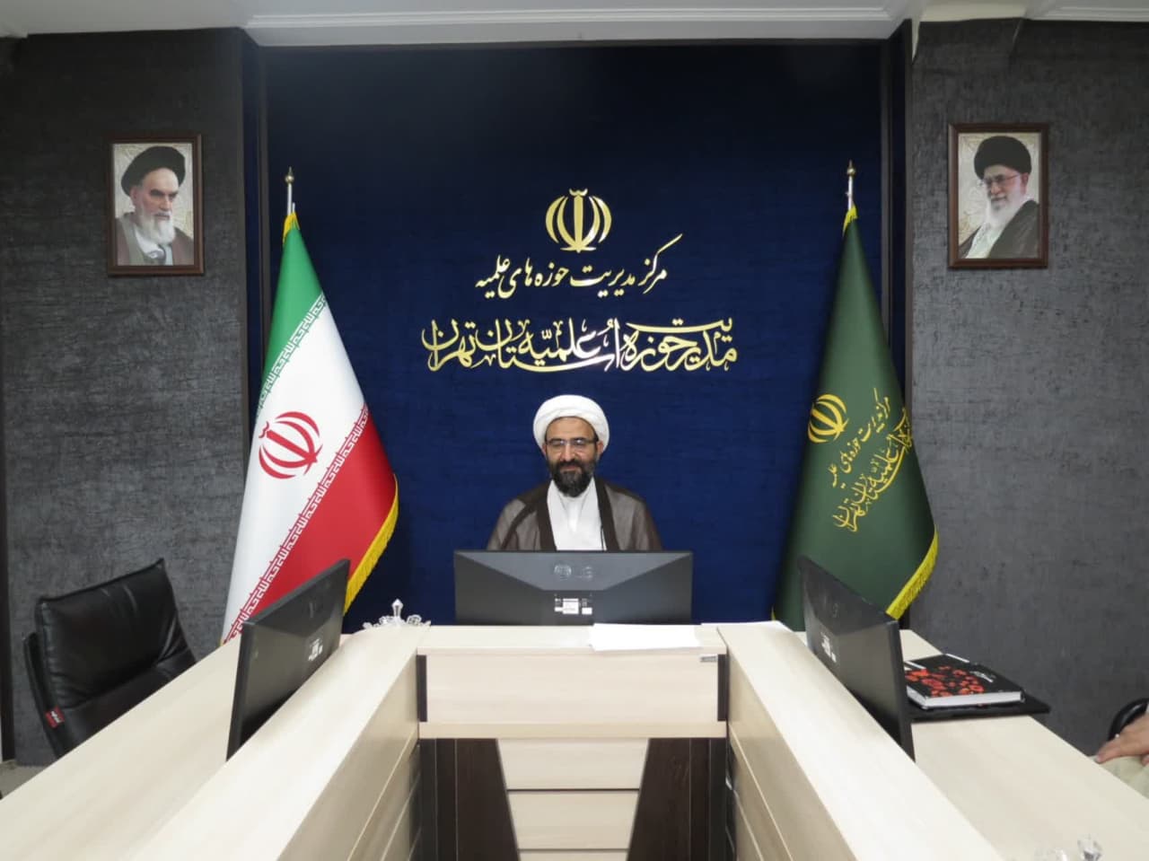 سخنان مدیر محترم حوزه علمیه استان تهران در خصوص دهه مبارک فجر: