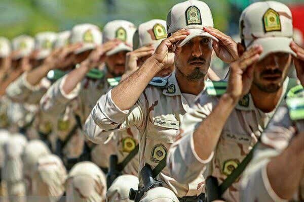 متولدین 1384 که روز تولد ایشان فرا رسیده است در سال 1402 مشمول محسوب می شوند