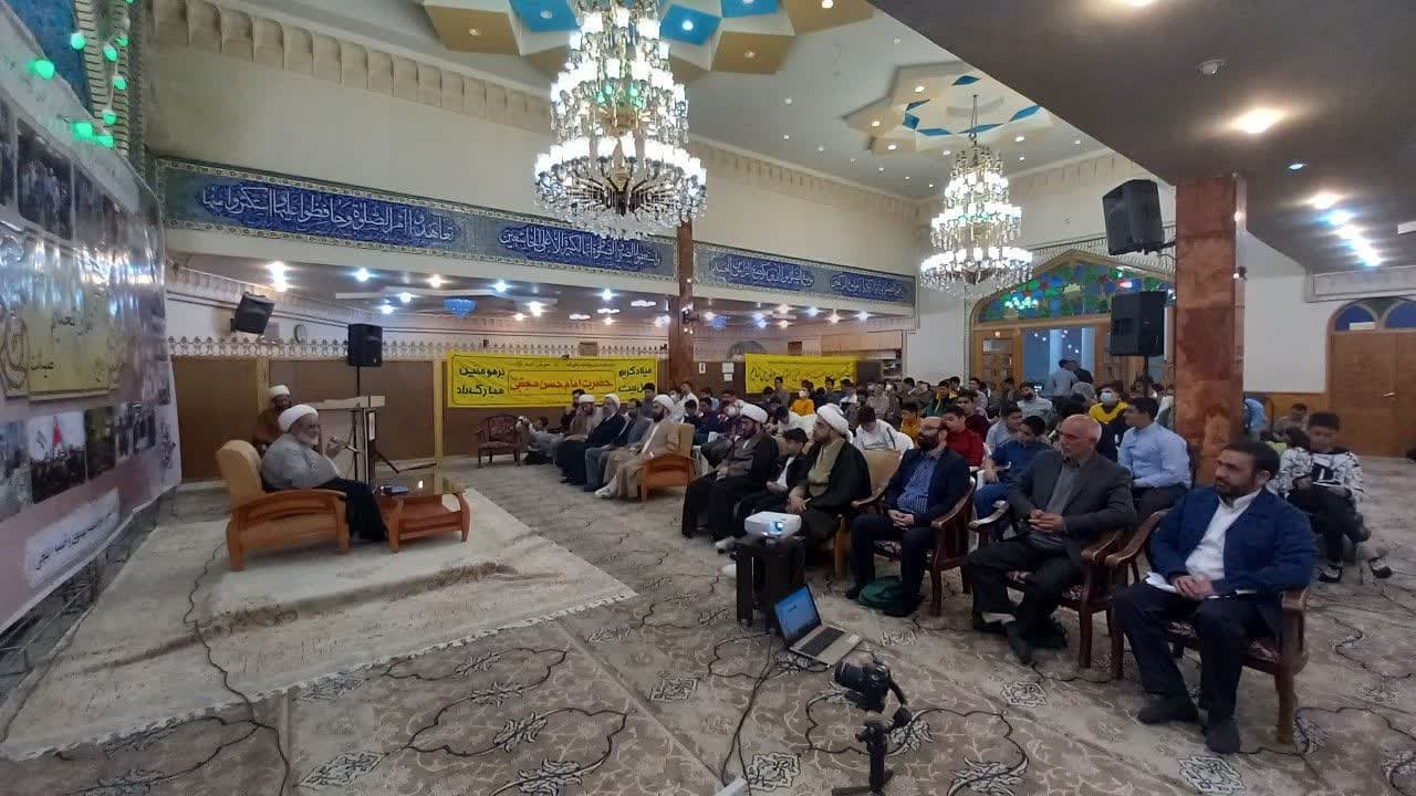گزارشی از همایش تقدیر از دانش آموزان  منتخب در مسابقات قرآن، عترت و نماز