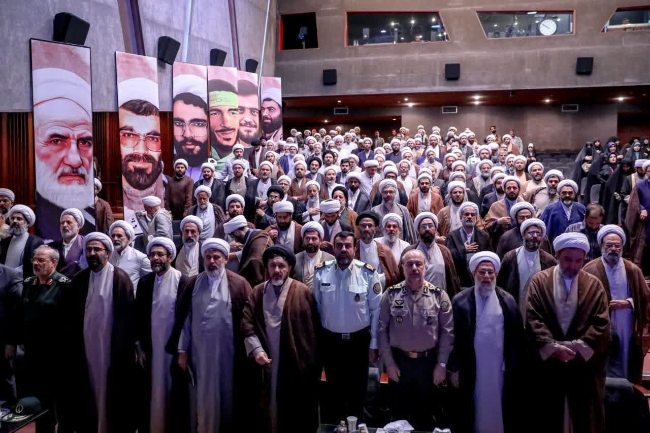 مراسم اختتامیه دومین جشنواره ملی پرچمداران انقلاب اسلامی