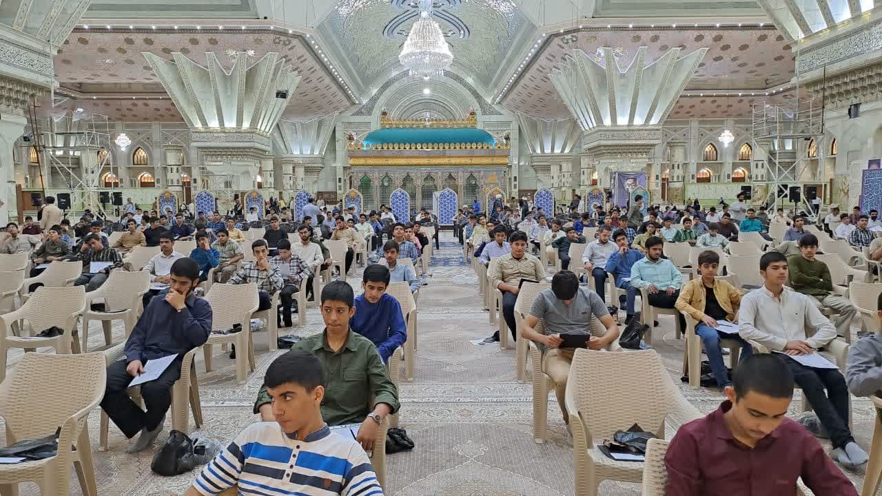 گزارش تصویری آزمون ورودی حوزه علمیه استان تهران+فیلم و عکس