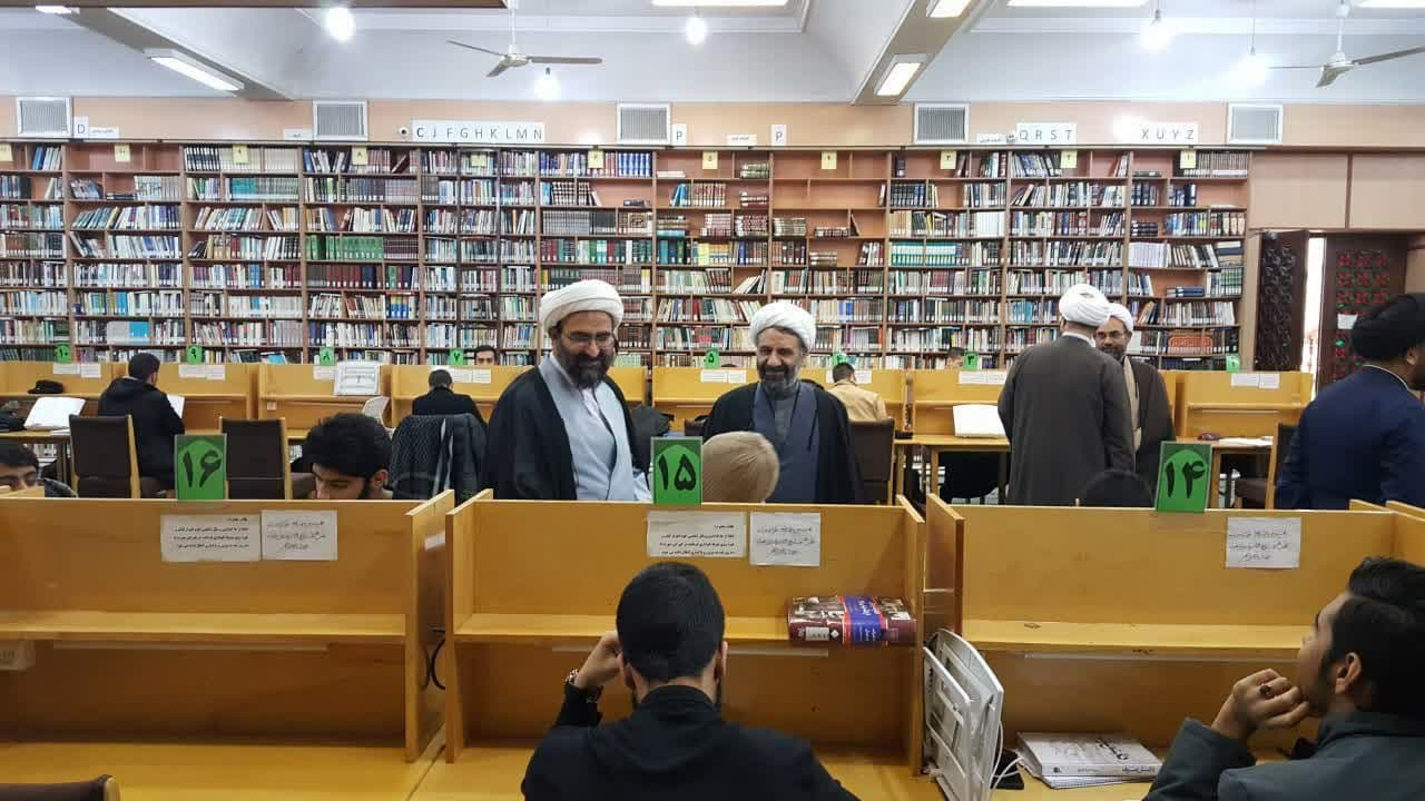 ادامه حضور مدیر در مدارس علمیه 