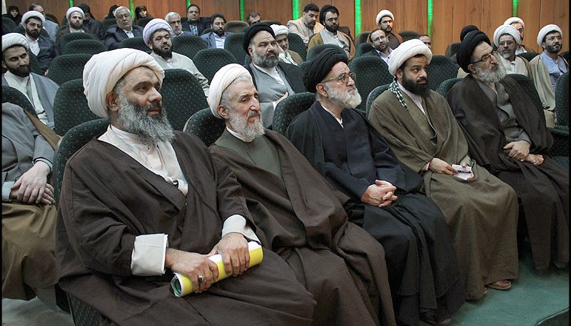 نشست هم‌انديشي پذيرش حوزه‌ علميه استان تهران برگزار شد