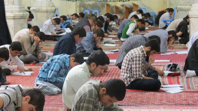 آزمون داوطلبان ورود به حوزه‌ علميه استان تهران برگزار شد