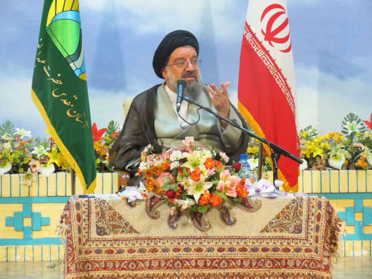 آیت الله خاتمی: طلاب دعوت شدگان به حوزه هستند