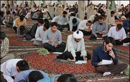 شروع امتحانات نيمسال اول مدارس علميه استان تهران